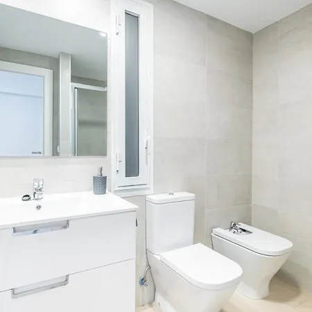Santa Margarita Deluxe 14-b Levante Apartment